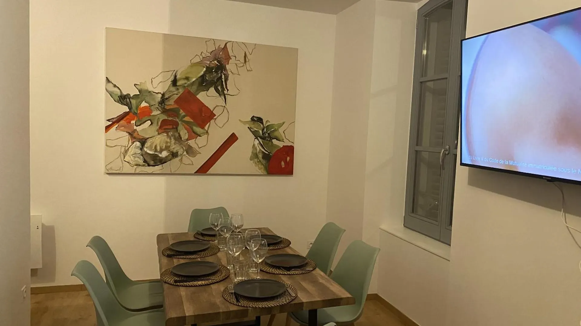 Royat : Superbe Appartement En Face Des Thermes